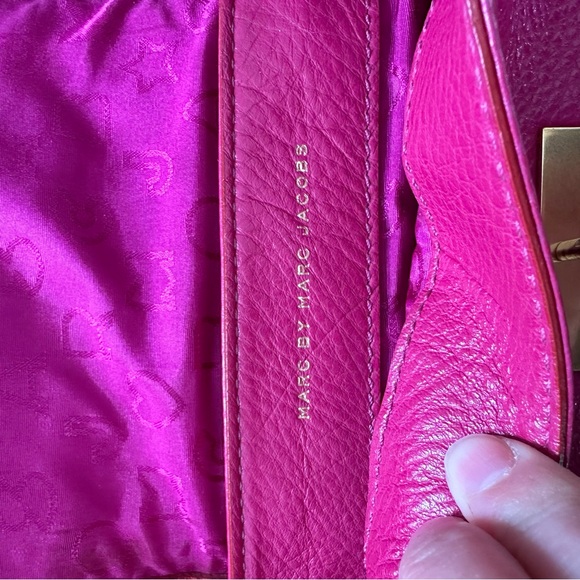 Marc by Marc Jacobs Two-Tone Pink and Red Leather Crossbody with Gold Hardware - Picture 3 of 5